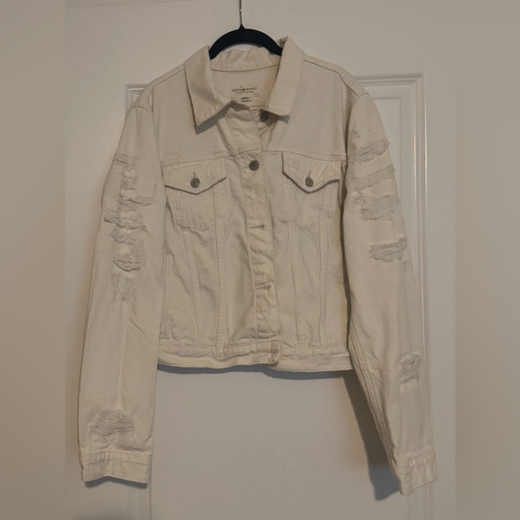 Ralph Lauren Cream Distressed Jean Jacket - Picture 2 of 4